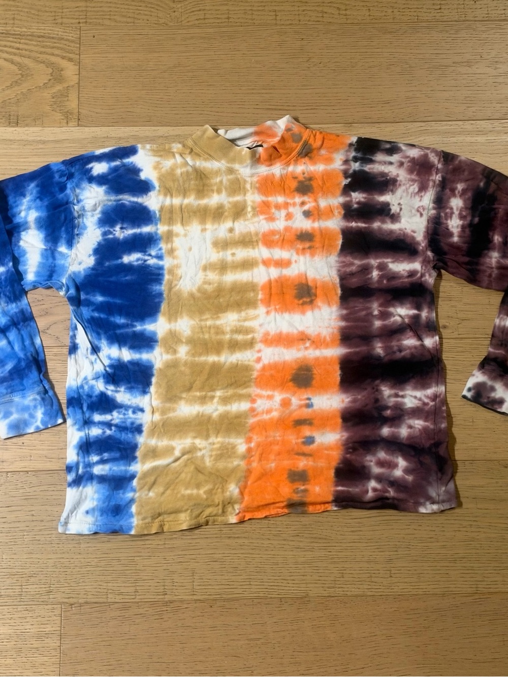 Urban Outfitters Multicolor Tie Dye Long Sleeve T-Shirt Size Large